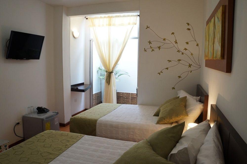 Hotel Volare อาร์เมเนีย ภายนอก รูปภาพ